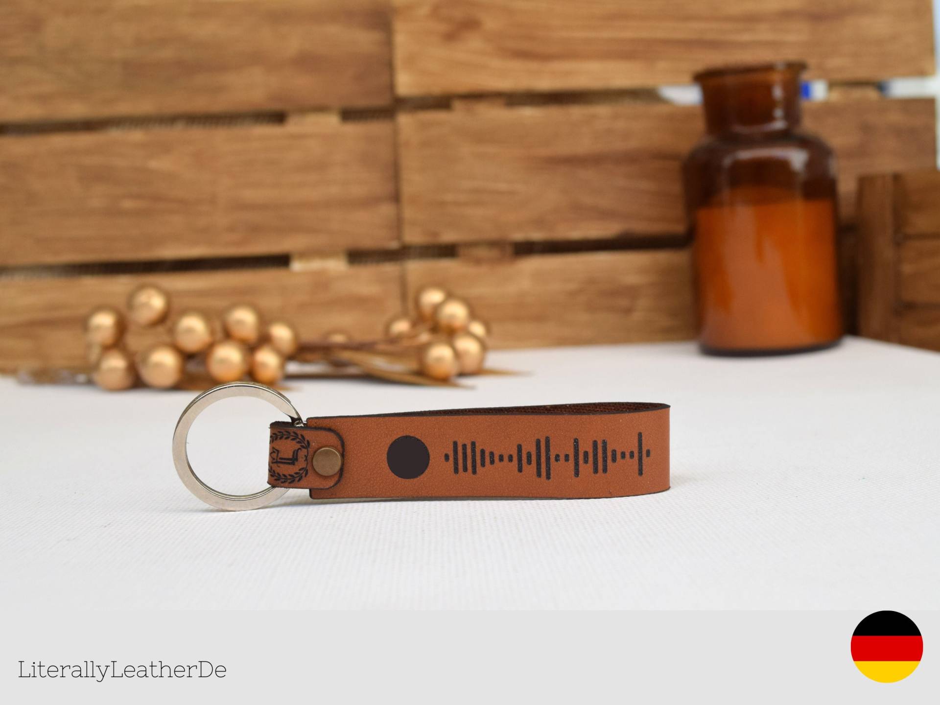 Music Code Leather Keychain Spoti. Song Playlist Podcast Leather Song Keychain Full-Grain Cowhide Laser Engraving Music Code Leather Keychain Spoti. Song Playlist Podcast Leather Song Keychain Full-Grain Cowhide Laser Engraving von LiterallyleatherDE