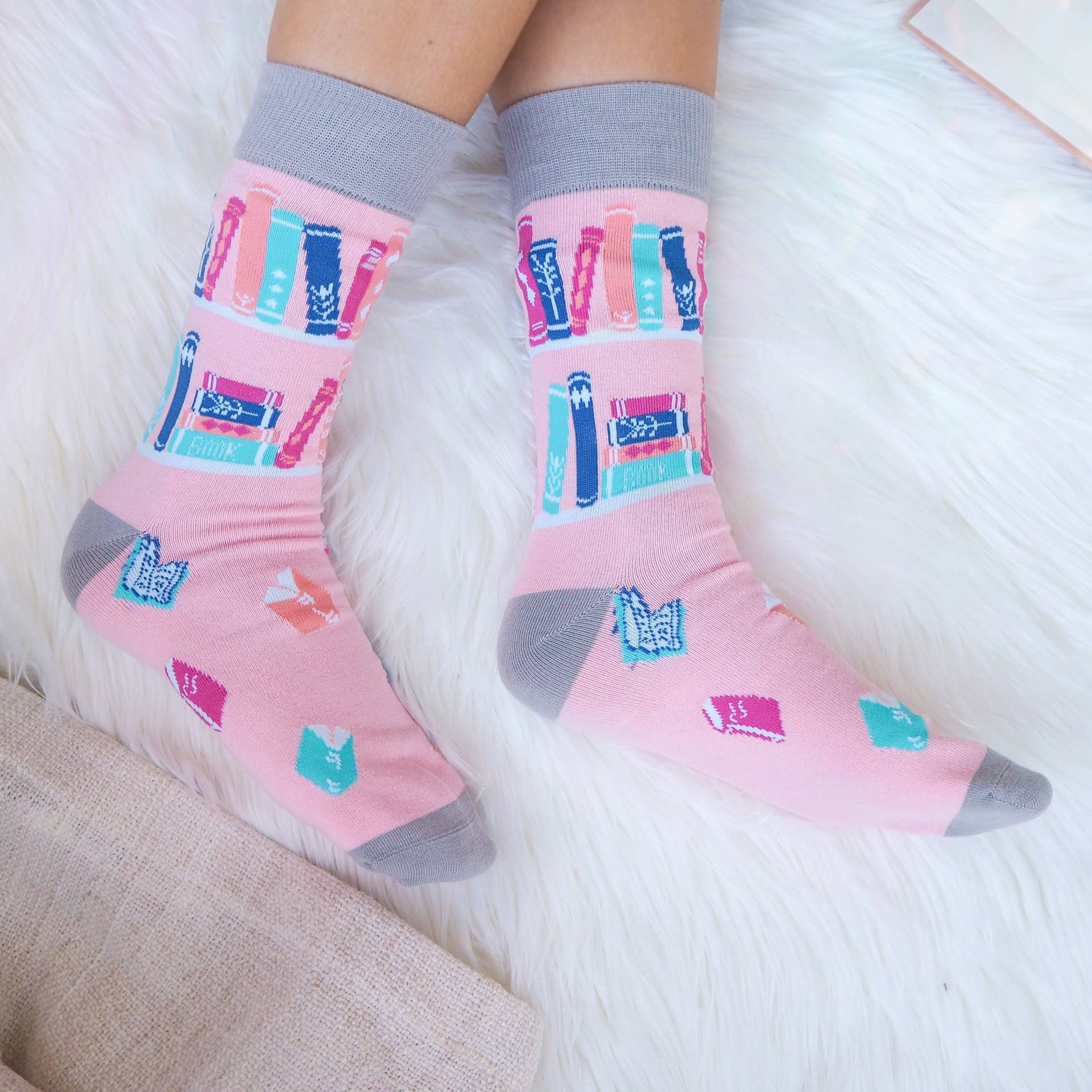 Buchliebhaber Socken - Rosa Geschenk Für Buchsocken Neuheit Literatur Sie Damensocken von LiteraryEmporium