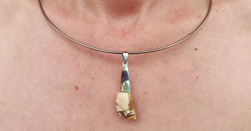 Natürlicher Mookait Jaspis Schmuck, Edelstein Halskette, Anhänger Cabochon, Geschenk Für Sie, Geburtsstein von LithoBaia