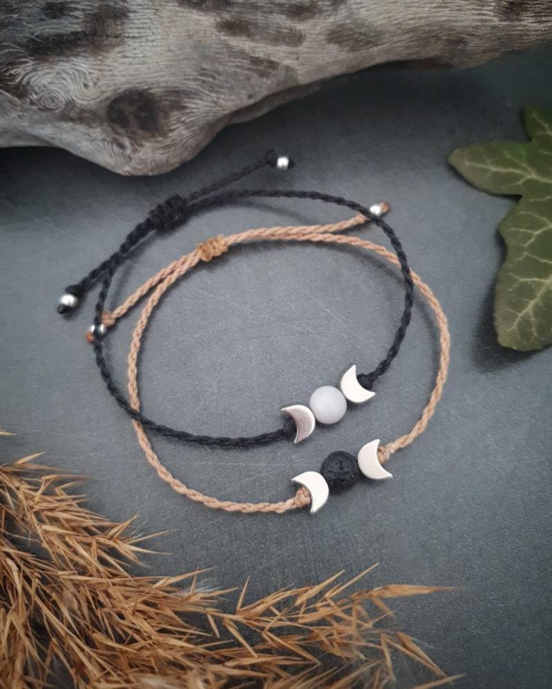 Mondphasen Armband Silber // Mond & Halbedelsteinperle Personalisiert Wunschfarbe Messing Mondphasen Armband Silber // Mond & Halbedelsteinperle Personalisiert Wunschfarbe Messing von LittleArtifactsArt