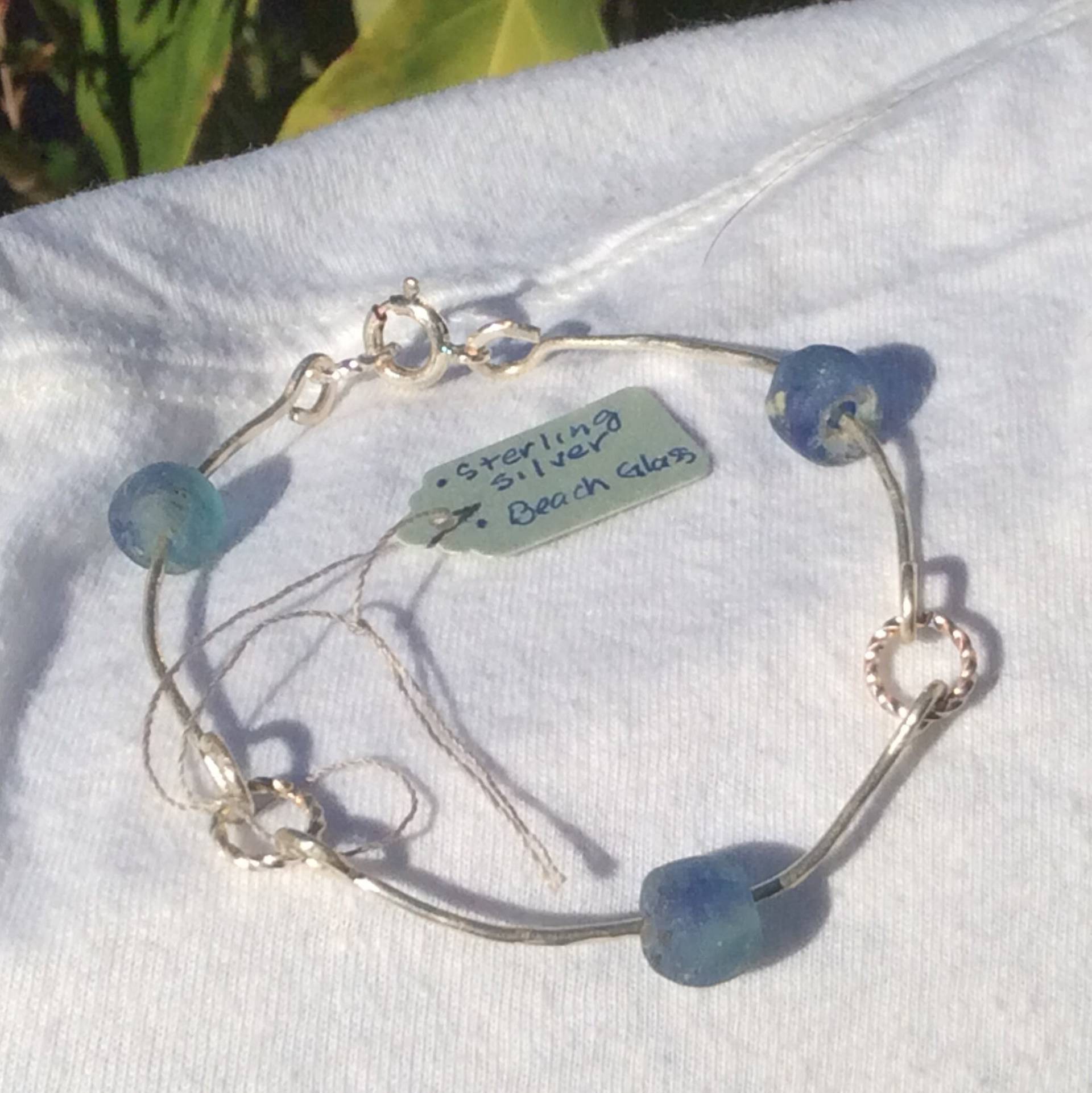 sterling Silber & Direkt Blaue Meer Glas 3 Abschnitt Armband sterling Silber & Direkt Blaue Meer Glas 3 Abschnitt Armband von LittleBareNecessitys