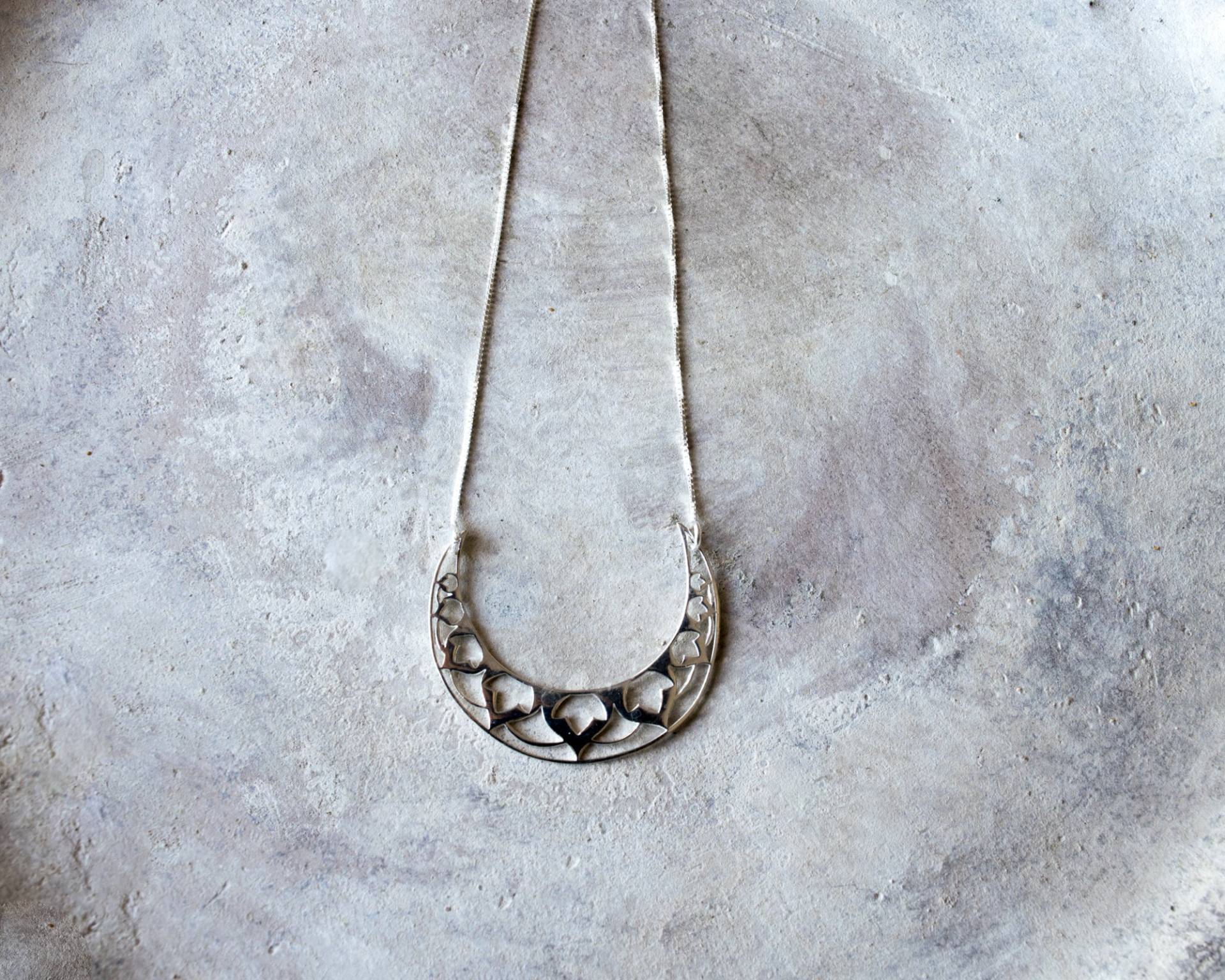 sterling Silber Mandala Halbmond Halskette Boho Anhänger sterling Silber Mandala Halbmond Halskette Boho Anhänger von LittleBeetleSpain