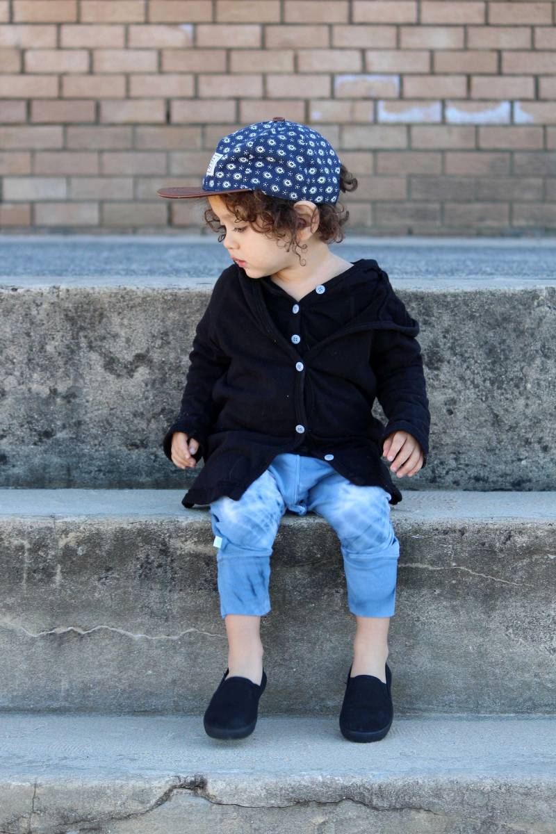 Baby Schwarz Kapuzen-strickjacke Kleinkind Winterjacke von LittleBirdCollective