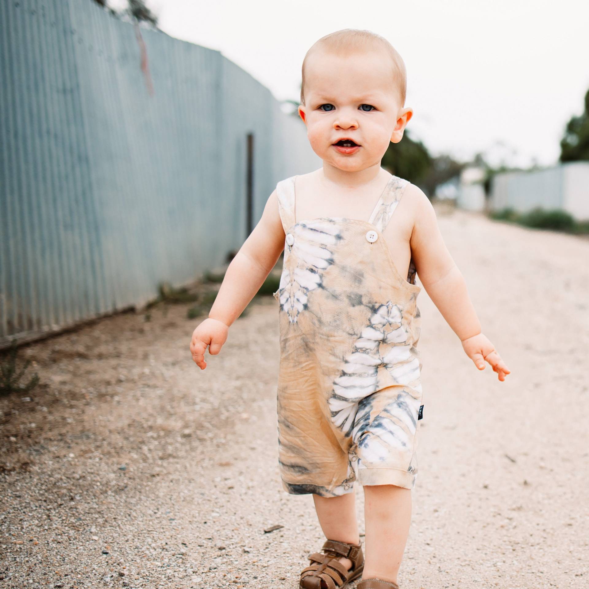 Zart Gelb Tie Dye Baby Strampler, Kleinkind Jungen Overall, Uni-Sex Tiedye Unisex Kleinkind, Handgemacht, Mädchen von LittleBirdCollective