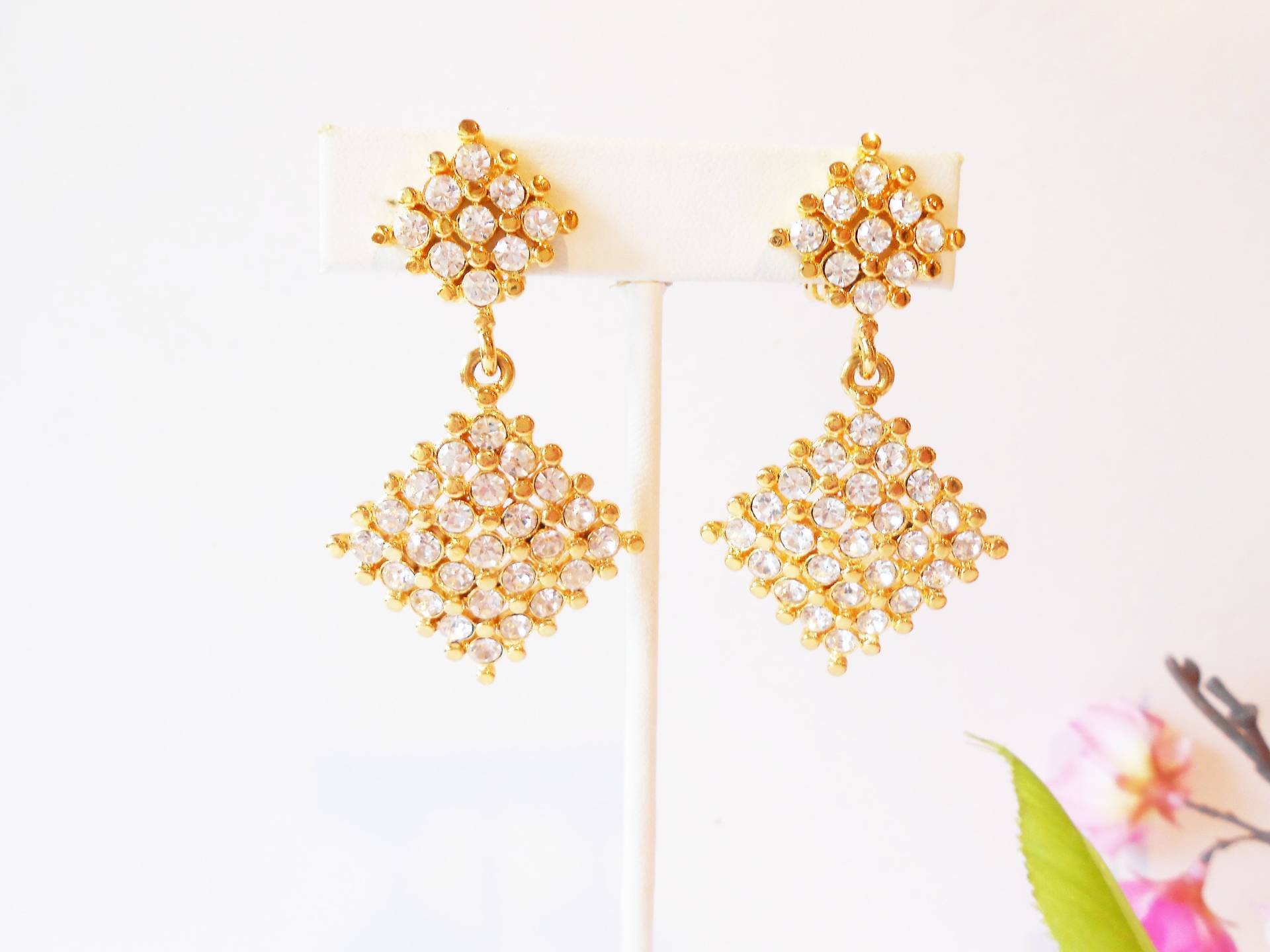 Vintage Strass Ohrhänger, Funkelnde Ohrclips von LittleBitsofGlamour