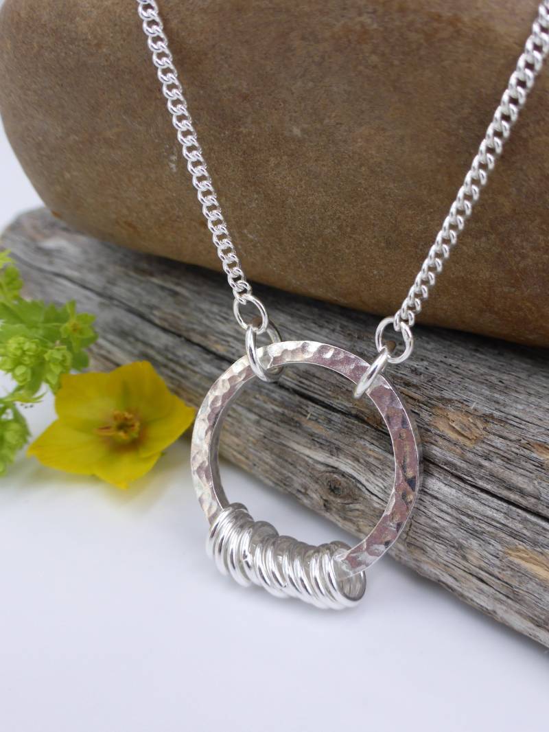 sterling Silber Kreis Halskette Handgemachter Fidget Spinner Schmuck von LittleBlueGecko