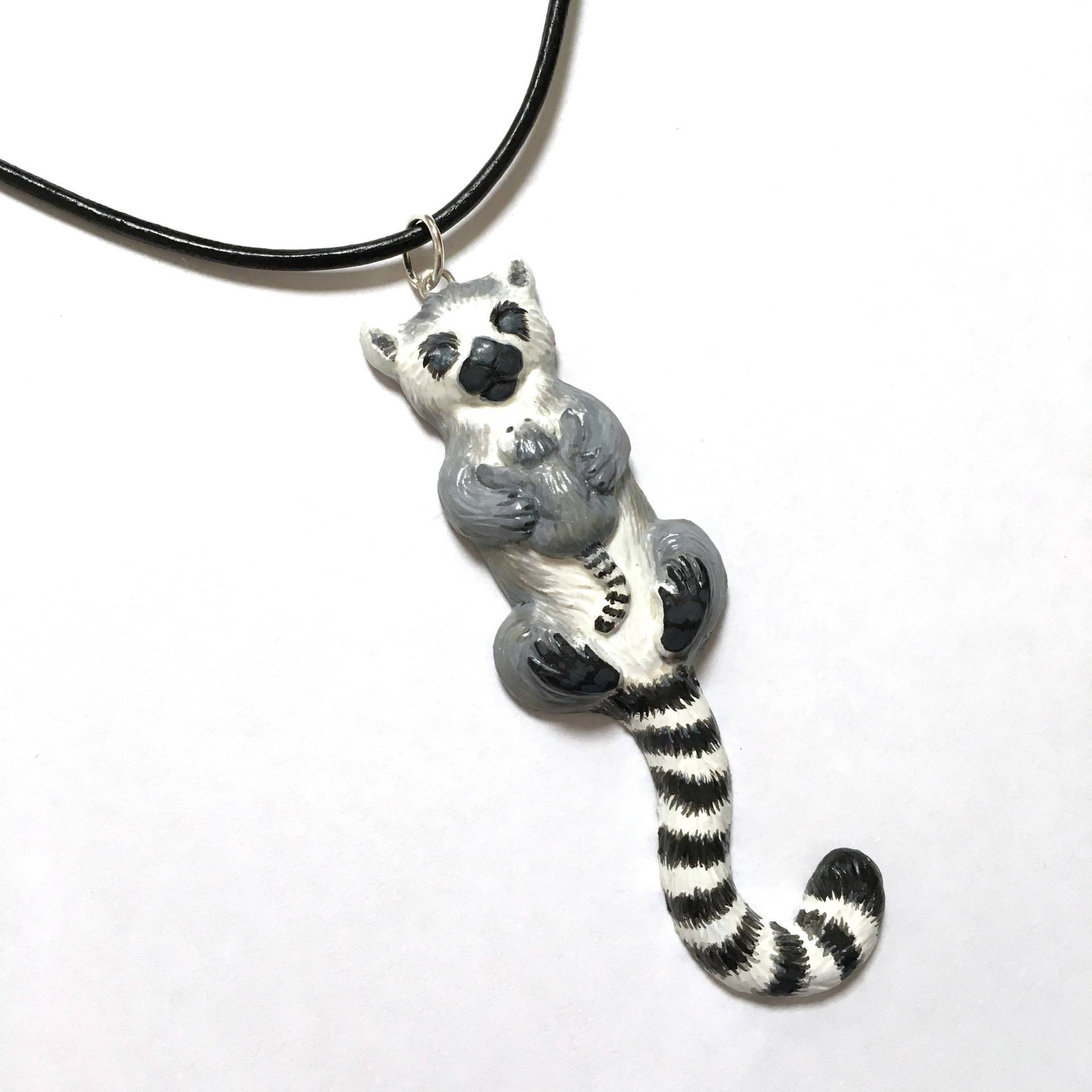 Ring Tailed Lemur Halskette, Mama Und Baby Schmuck, Polymer Clay Tier Anhänger Ring Tailed Lemur Halskette, Mama Und Baby Schmuck, Polymer Clay Tier Anhänger von LittleBlueSeal