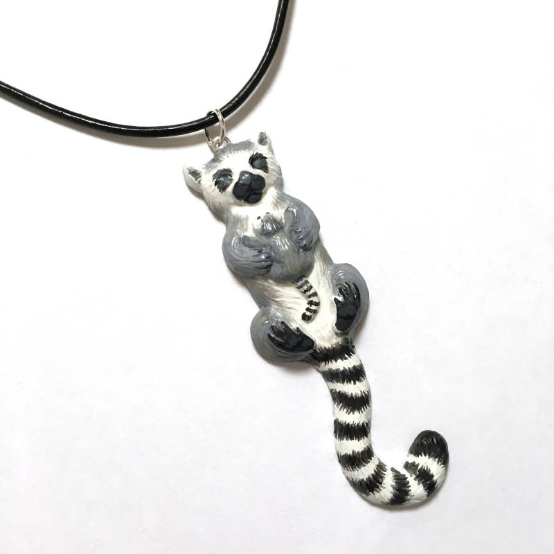 Ring Tailed Lemur Halskette, Mama Und Baby Schmuck, Polymer Clay Tier Anhänger Ring Tailed Lemur Halskette, Mama Und Baby Schmuck, Polymer Clay Tier Anhänger von LittleBlueSeal