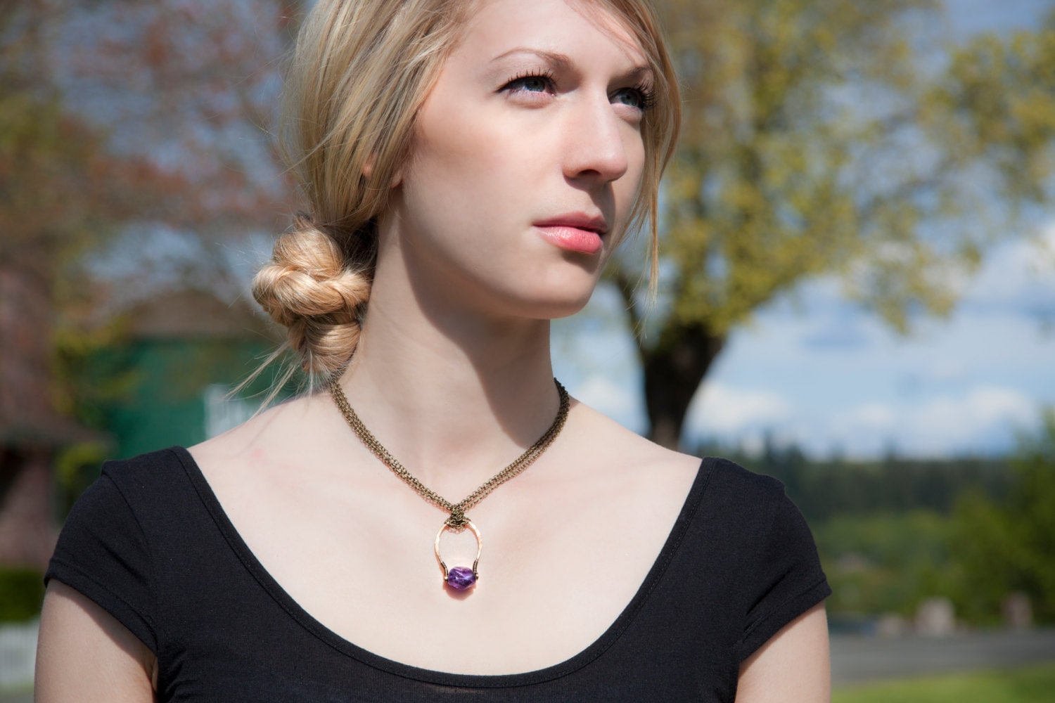 Große Antik Kupferdraht Halsketten Mit Einem Amethyst Stein von LittleCanaryStudios