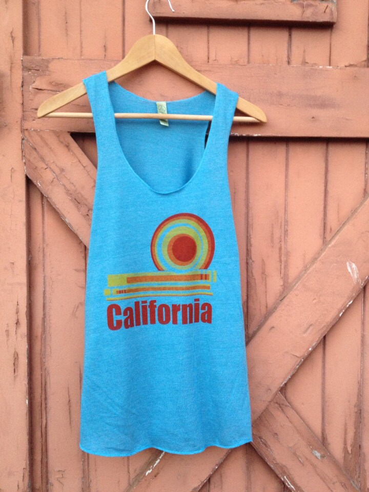 California Dream Tank in Bio-Baumwollmischung - Himmelblau California Dream Tank in Bio-Baumwollmischung - Himmelblau von LittleCityDesigns