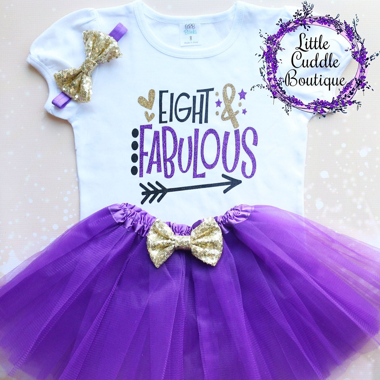 Acht & Fabelhaftes 8. Geburtstag Tutu Outfit, Mädchen 8 Jahre Altes Geburtstags-Outfit, Shirt, Alte Party von LittleCuddleBoutique