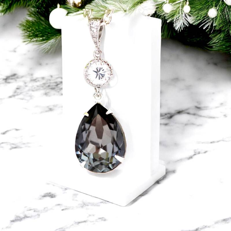 Grau Halskette Kristall Silber Nacht Schwarz Diamant Smoky Charcoal Brautjungfer Sn31N von LittleDesirezJewelry