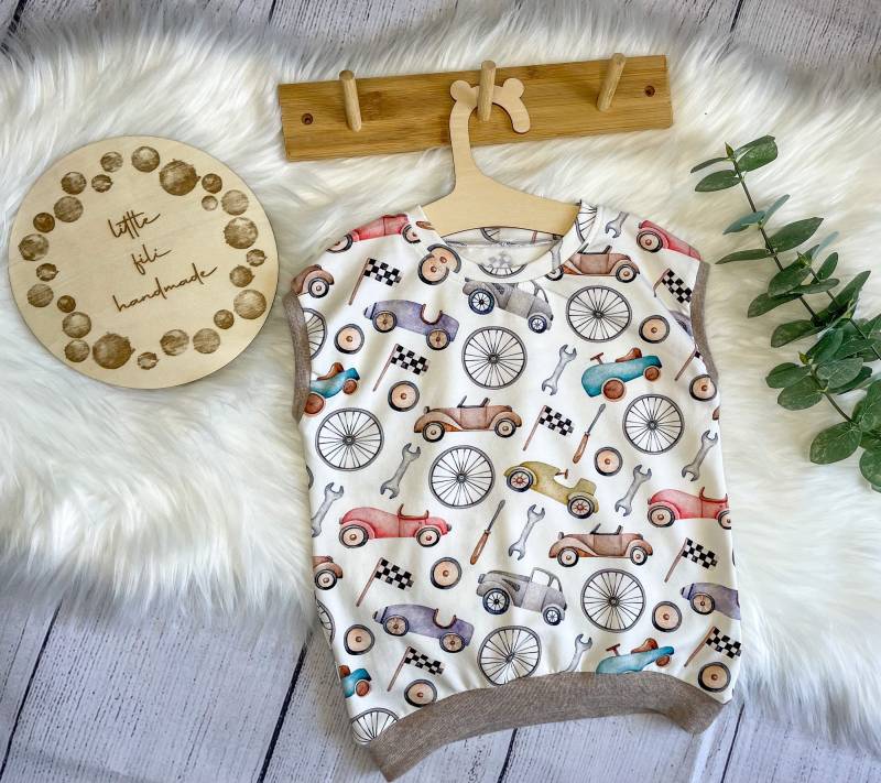 Oversize Shirt Ärmellos Retro Autos Gr. 80 von LittleFiliHandmade