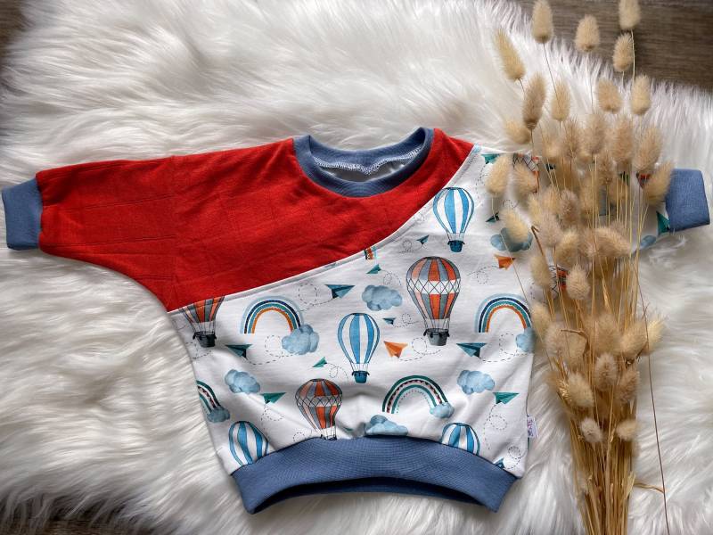 Sofortkauf Oversize Sweater Heißluftballon Regenbogen Pullover Gr. 74 von LittleFiliHandmade