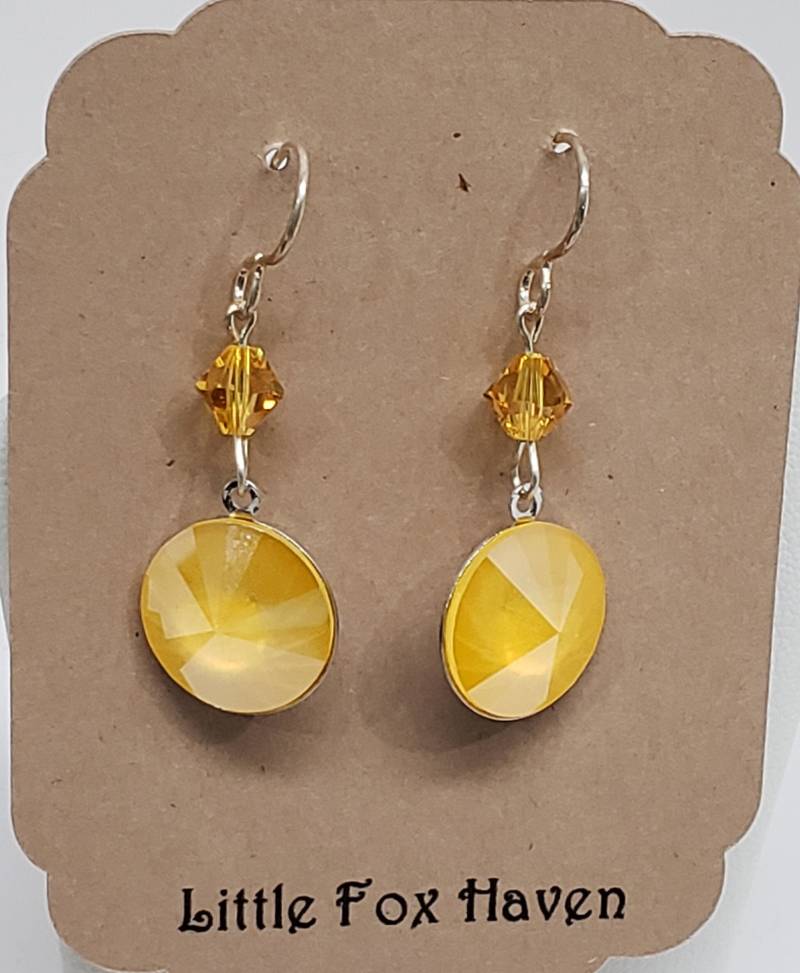 Rivoli Buttercup Gelbe Kristallperlen Silberfassungen Sterlingsilber Ohrdrähte von LittleFoxHaven