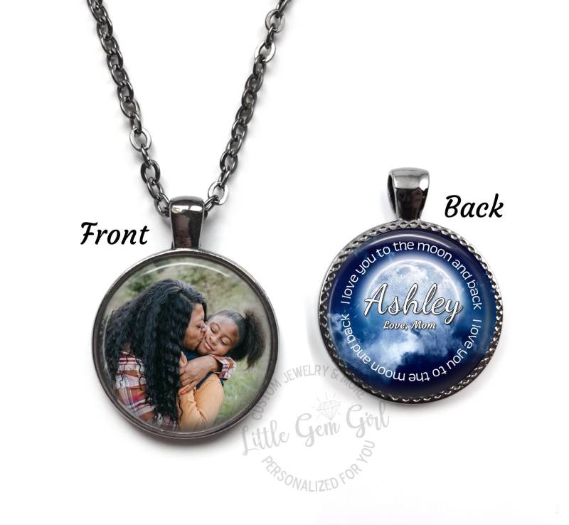 Ich Liebe Dich Zum Mond Und Zurück Halskette Mit Individuellem Foto - Personalisierter Doppelseitiger Bild Mondanhänger Namen von LittleGemGirl