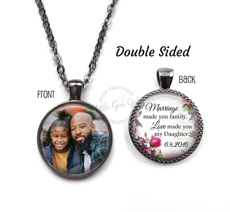 Personalisierte Foto Halskette - Doppelseitiger Benutzerdefinierter Schmuck Ehe Gemacht Sie Familiengeschenk Für Stieftochter Oder Schwiegertochter von LittleGemGirl
