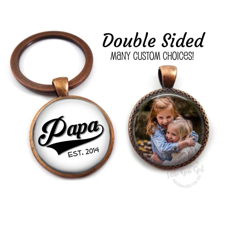 Vatertag Papa Schlüsselanhänger - 2 Seitig Foto Keychain Doppelseitig Personalisierte Bild Sportliebhaber Baseball Golf Thema Geschenke von LittleGemGirl