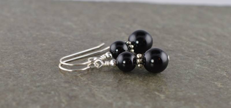 Schwarze Onyx Edelstein & Sterling Silber Tropfen Ohrringe Mit Geschenk-Box Schwarze Onyx Edelstein & Sterling Silber Tropfen Ohrringe Mit Geschenk-Box von LittleGemJewel