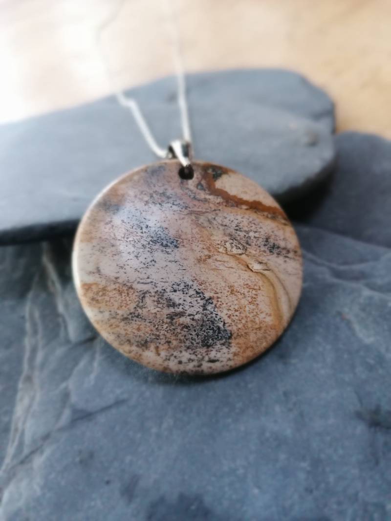 Seltene Bild Jaspis Naturstein Runde Scheibe Münze Anhänger Schwebend Auf Draht; Handgemachte Aussage Halskette Einzigartige Valentinstag Geschenk Seltene Bild Jaspis Naturstein Runde Scheibe Münze Anhänger Schwebend Auf Draht; Handgemachte Aussage Halskette Einzigartige Valentinstag Geschenk von LittleGreenFernShop