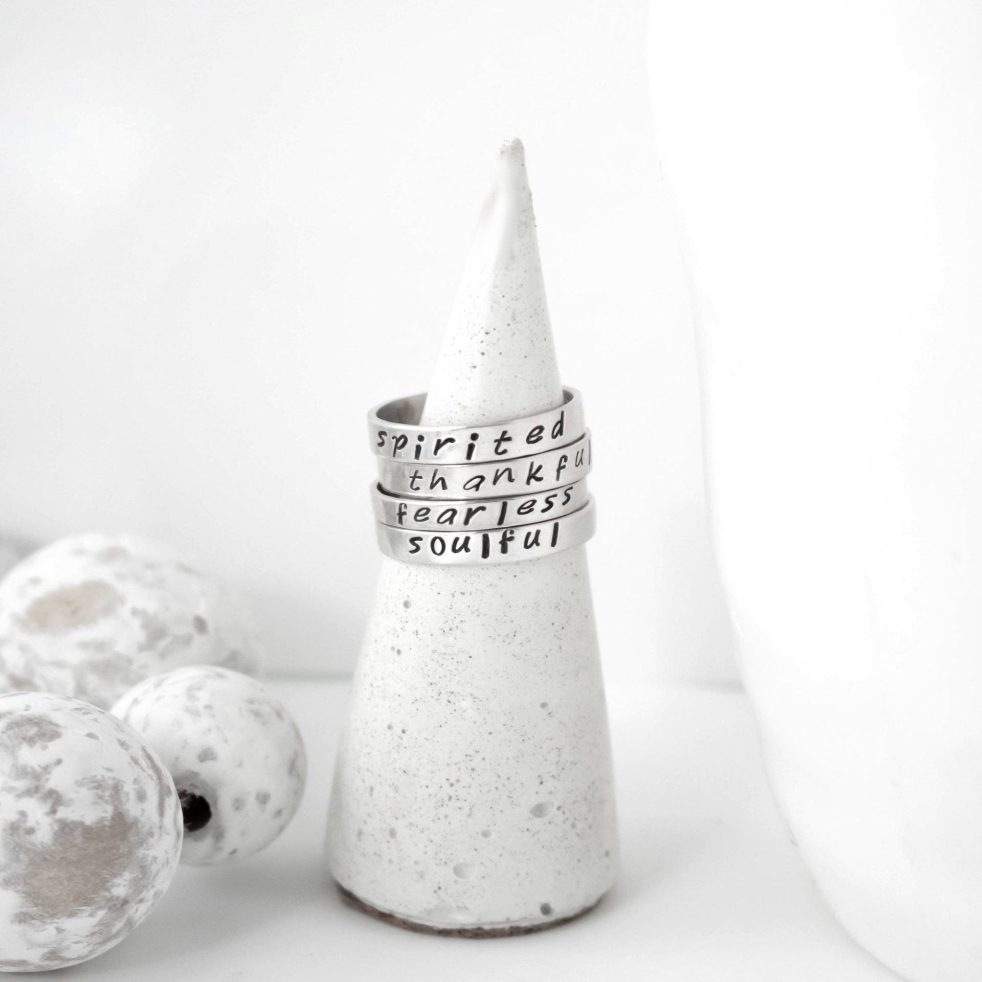 Sterling Stapelring, Stapelring Silber, Mutterring, Abschlussring, Datumsring, Wortring, Personalisiertes Band von LittleGreenRoom