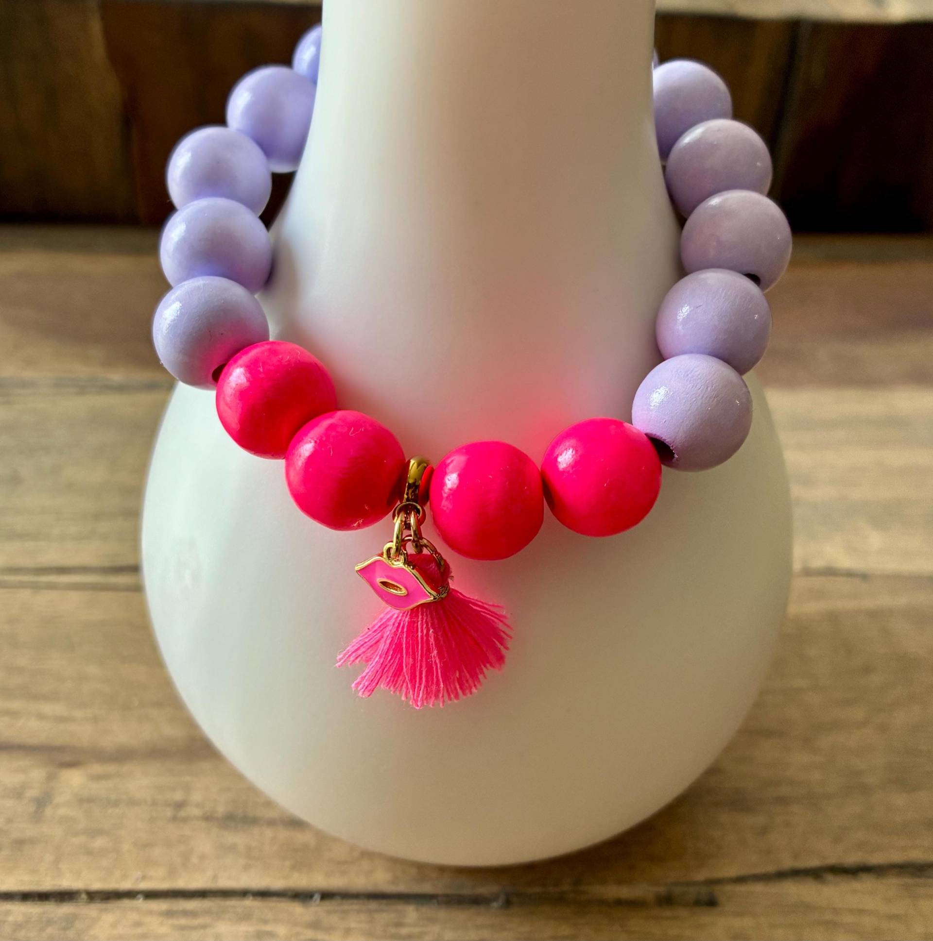 Armband Holzperlen Lila Neonpink Perlenarmband Mit Quaste Boho Festival Schmuck Armband Holzperlen Lila Neonpink Perlenarmband Mit Quaste Boho Festival Schmuck von LittleHamburgLab