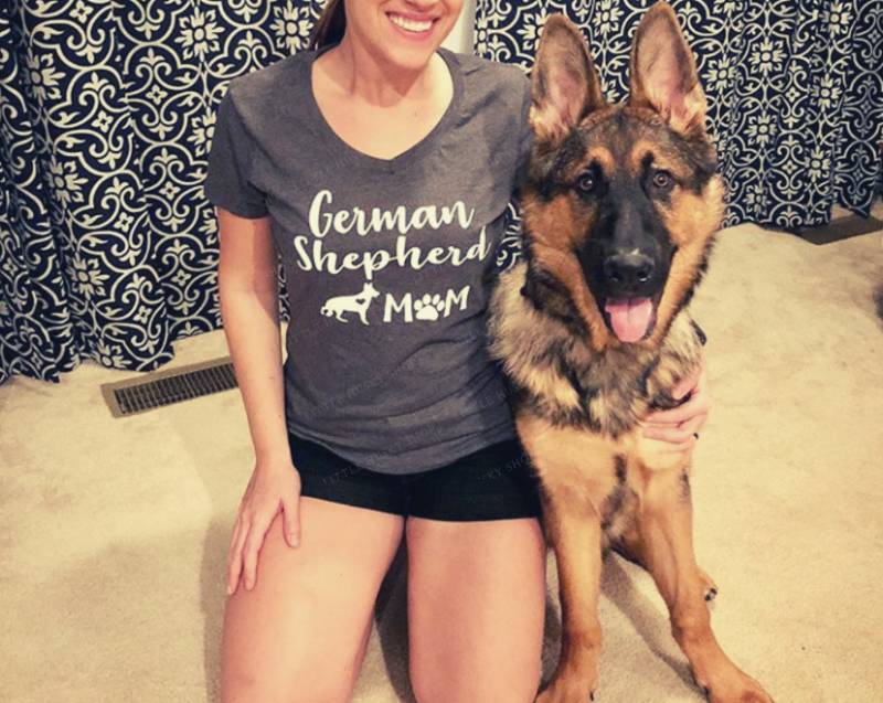 Deutscher Schäferhund Mama Shirt - Hundeshirt Hund Niedliches Lässiges Hundemama Love My German von LittleHuskyShop