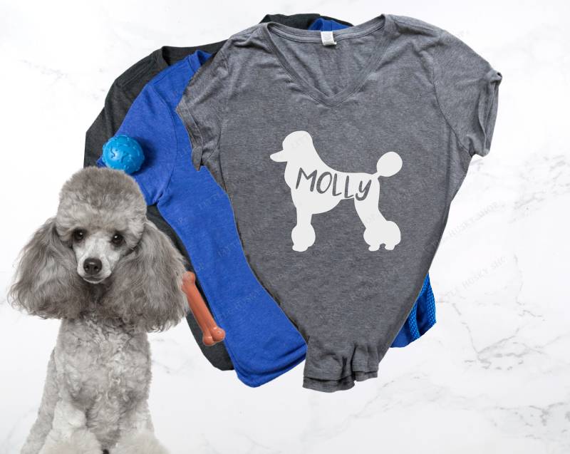 Pudel Shirt Mit Namen Deines Hundes - Dein Haustier Name Auf Personalisiere Mama Liebe Tshirt von LittleHuskyShop