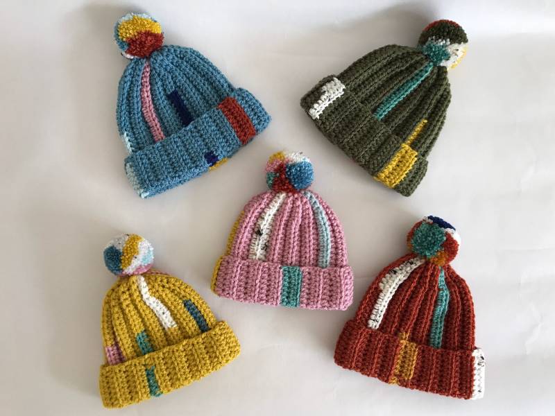 Handgemachte Baby Bommel Mütze, Kleinkind Häkeln Unisex Kinder Gender Neutral Neugeborenen Shower Geschenk von LittleJuHandmade