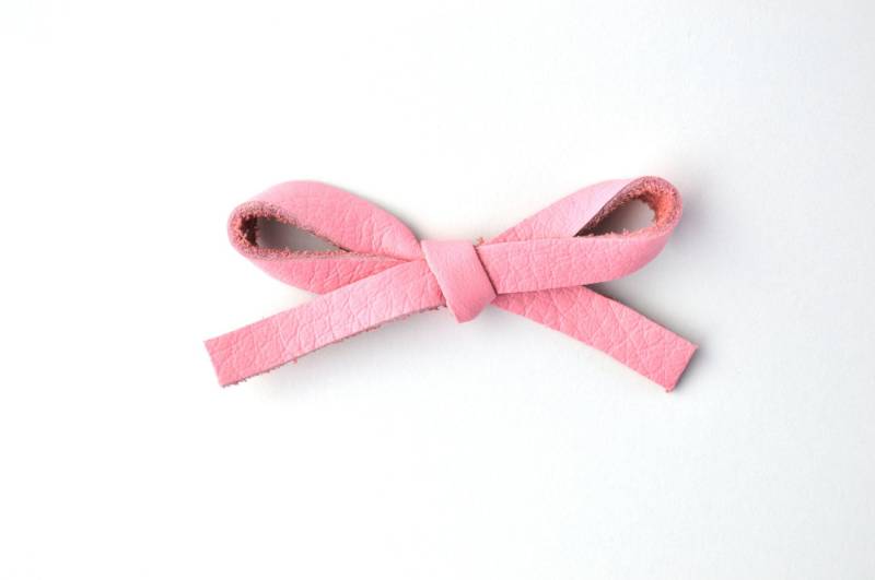 Kaugummi Rosa Große Leder Schleife Clip Adorable Foto Prop Für Neugeborene Mädchen Kind Erwachsene Sommer Headwrap Hübsche Kaugummi Rosa Große Leder Schleife Clip Adorable Foto Prop Für Neugeborene Mädchen Kind Erwachsene Sommer Headwrap Hübsche von LittleKateDesigns