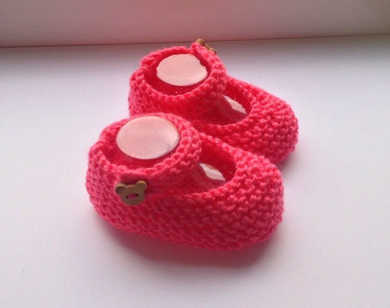 Handgestrickte Baby Janes in Kaschmir, Merino, Seidenmixgarn - 0-3 Monate von LittleKnitStore