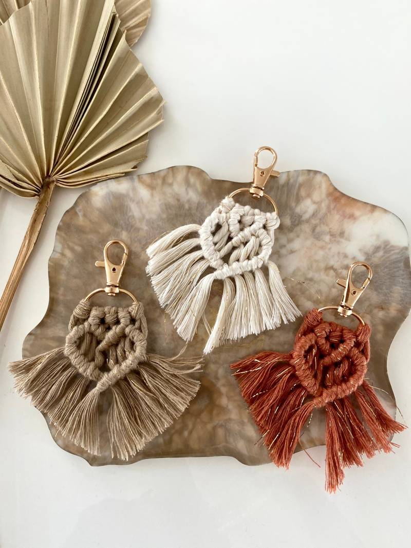 Makramee Schlüsselanhänger Herz Makramee Schlüsselanhänger Herz von LittleLConceptstore