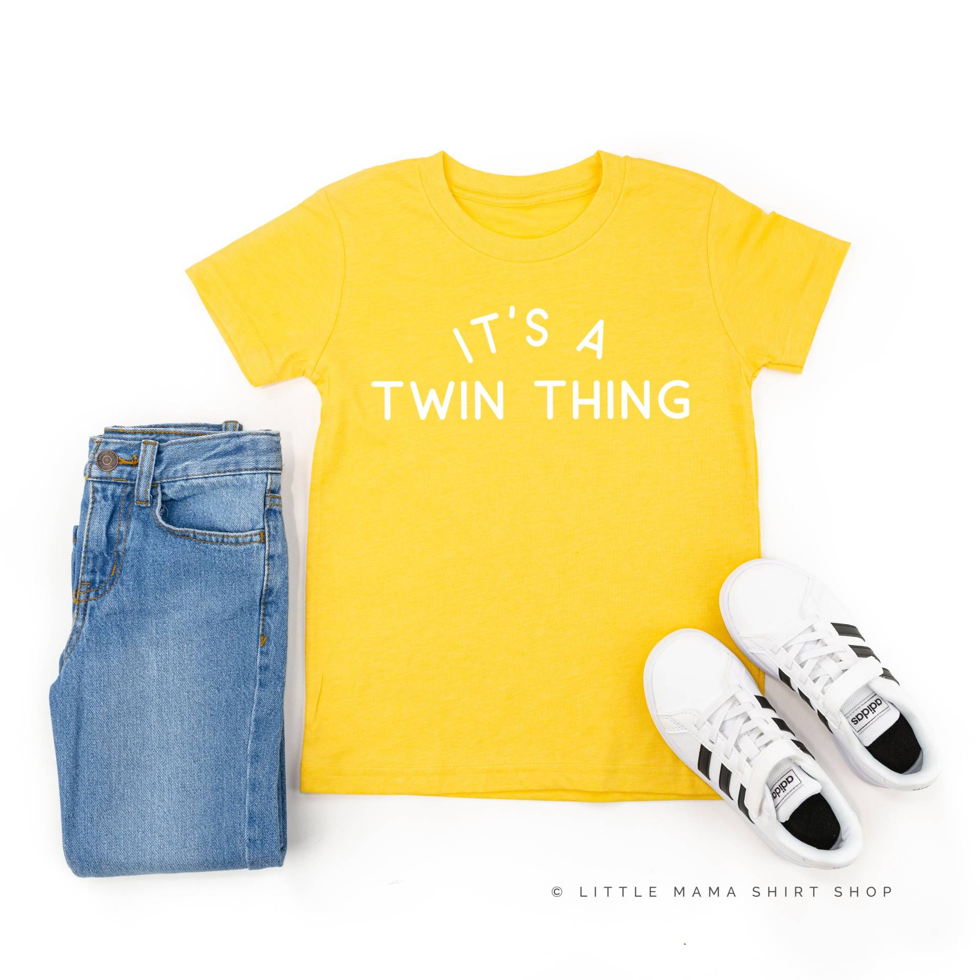 Es Ist Ein Zwillings Ding | Kinderhemden Junge Shirt Grafik Tees Mädchen Shirts Kleinkind Twinning Zwillingshemden Twin von LittleMamaShirtShop