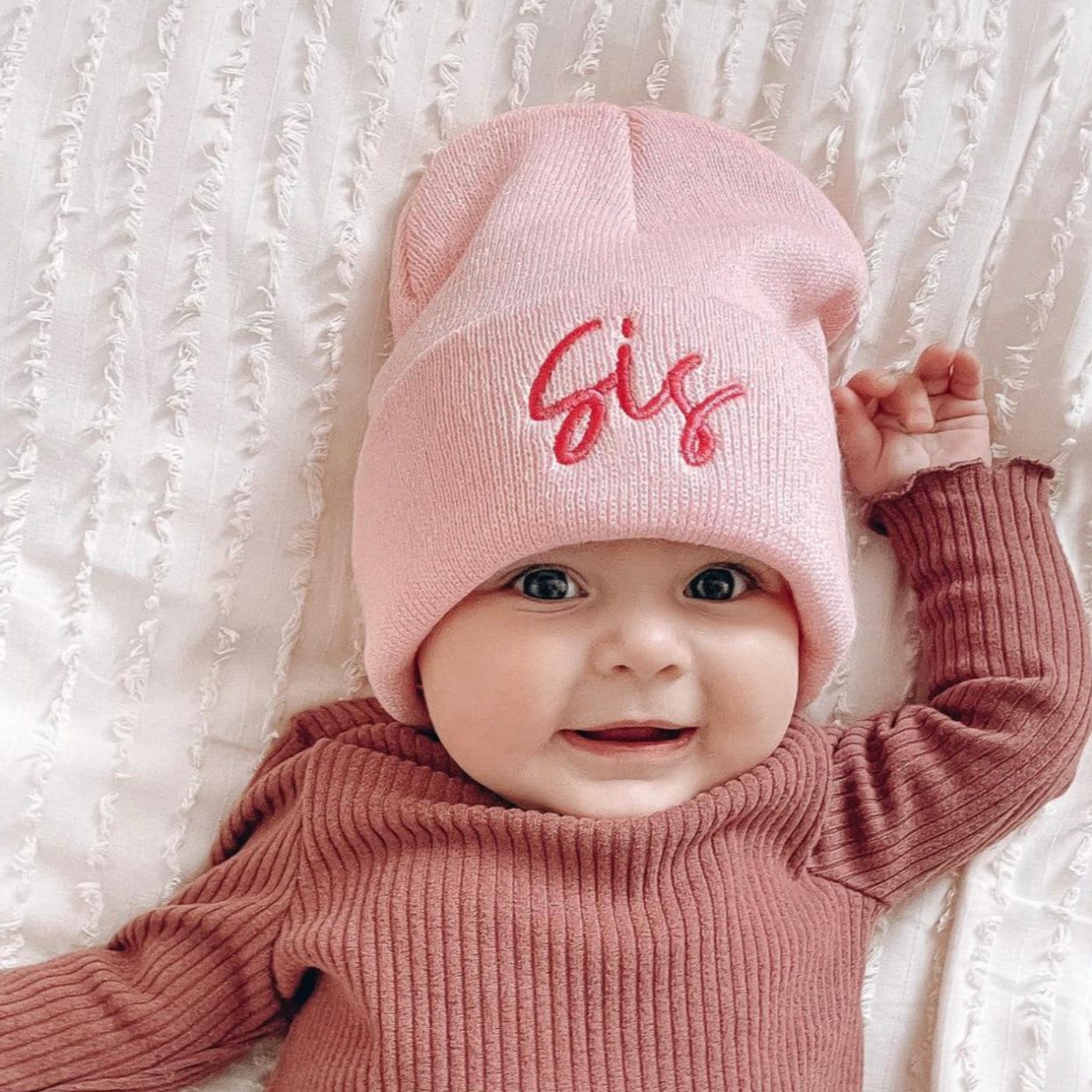 Kindermütze - Sis Hellrosa with Hot Pink | Weihnachtsmütze Für Mädchen Weihnachtsgeschenk Little Girl Beanie Mützen Küss Mich von LittleMamaShirtShop