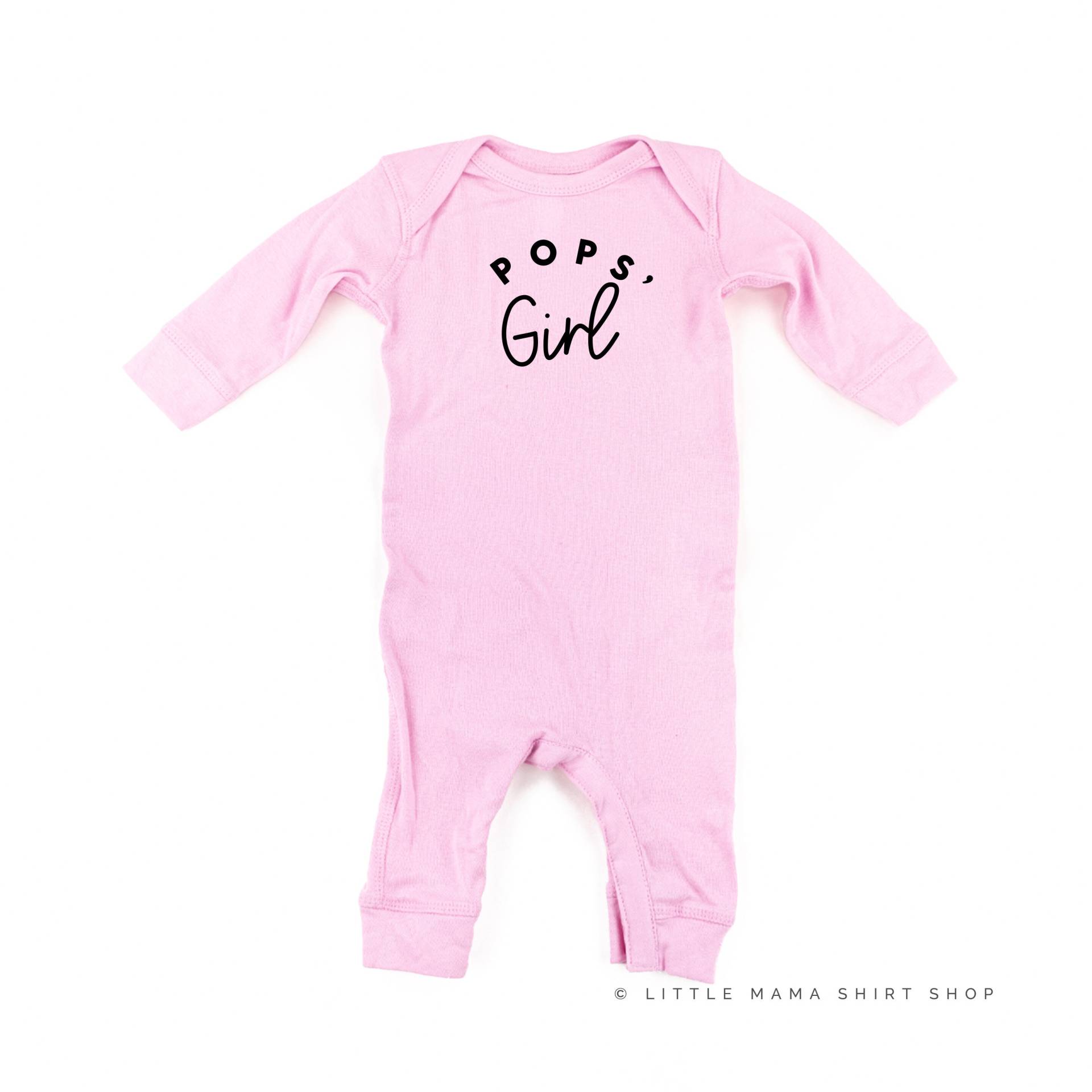 Pops' Girl - One Piece Baby Sleeper | Body Grafik Tees Strampler Schlafer von LittleMamaShirtShop