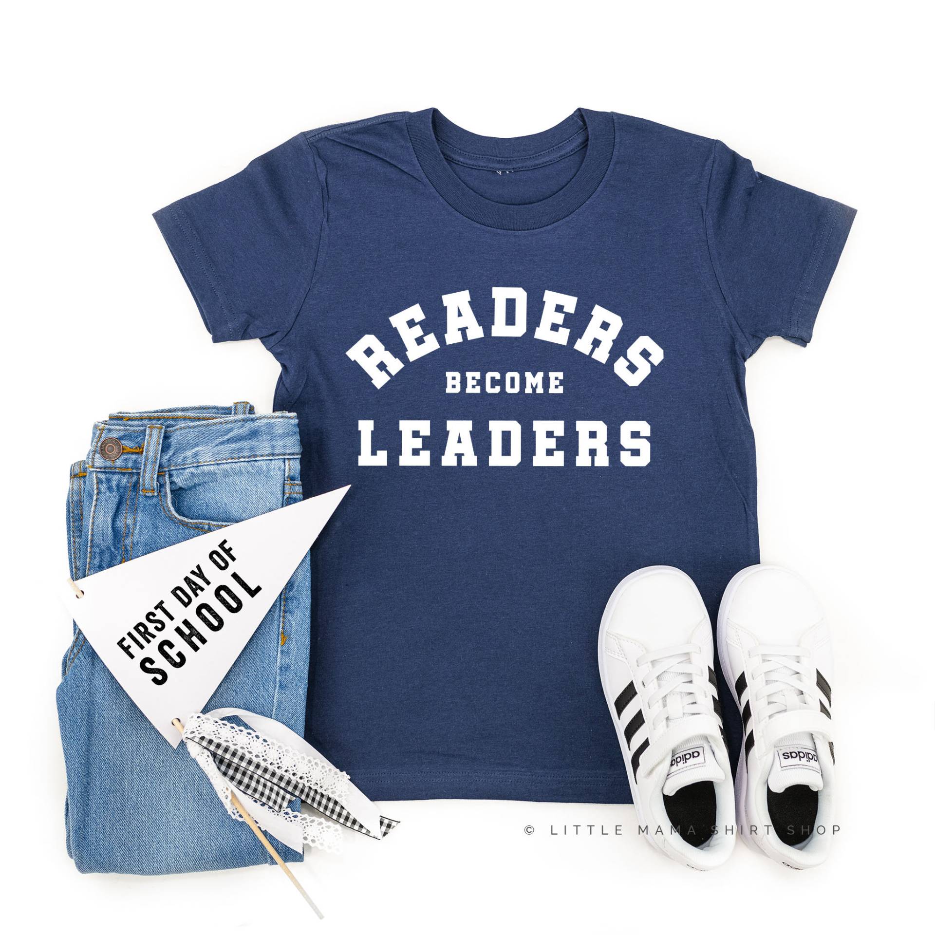 Readers Become Leaders - Kurzarm Kindershirt | Zurück in Die Schule Schulgeist Kid Graphic Tees T-Shirts Für Kinder Gute Laune von LittleMamaShirtShop