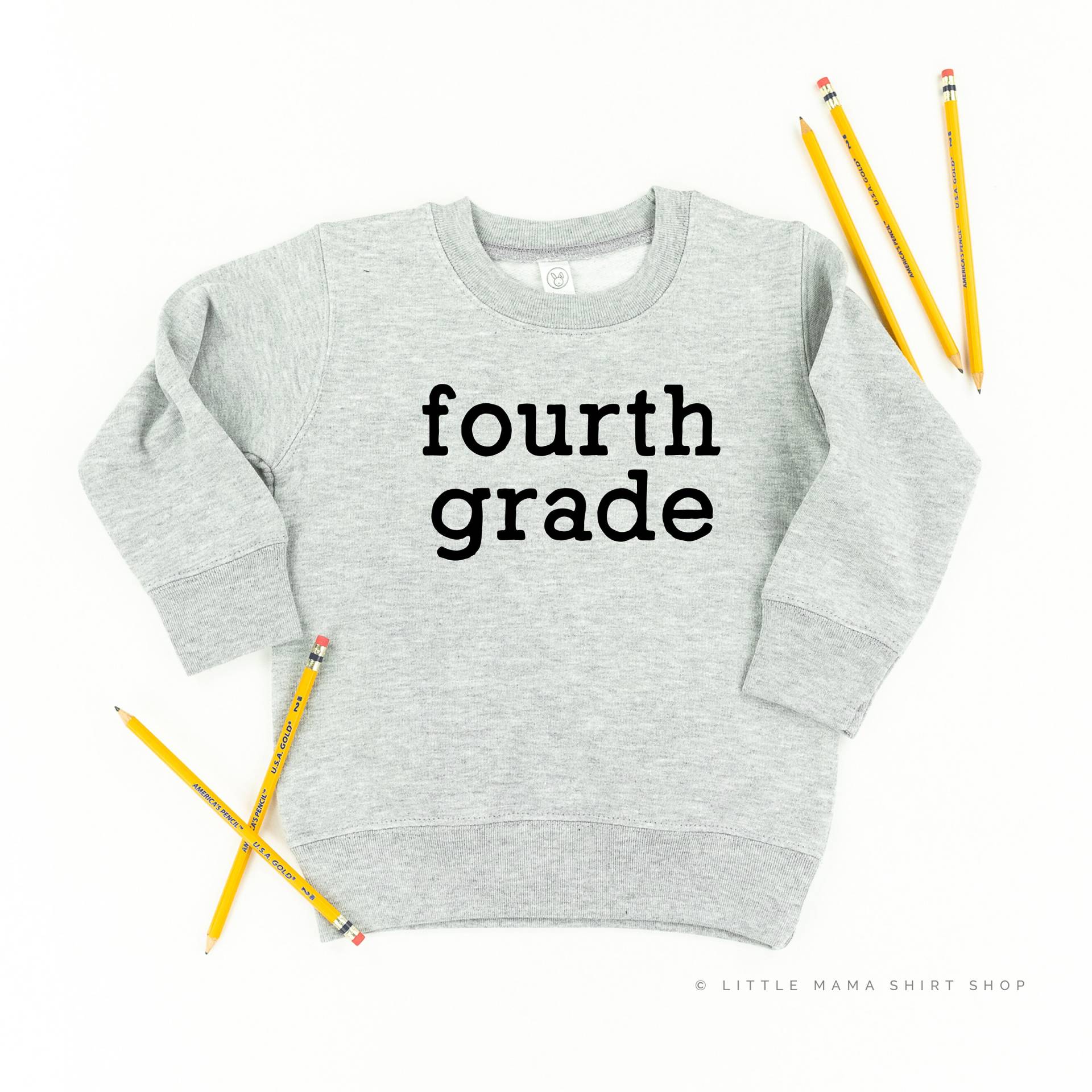 Vierte Klasse - Kinderpullover | Pullover Für Kinder Zurück in Die Schule Schulgeist Schulhemden Grafik T-Shirt von LittleMamaShirtShop