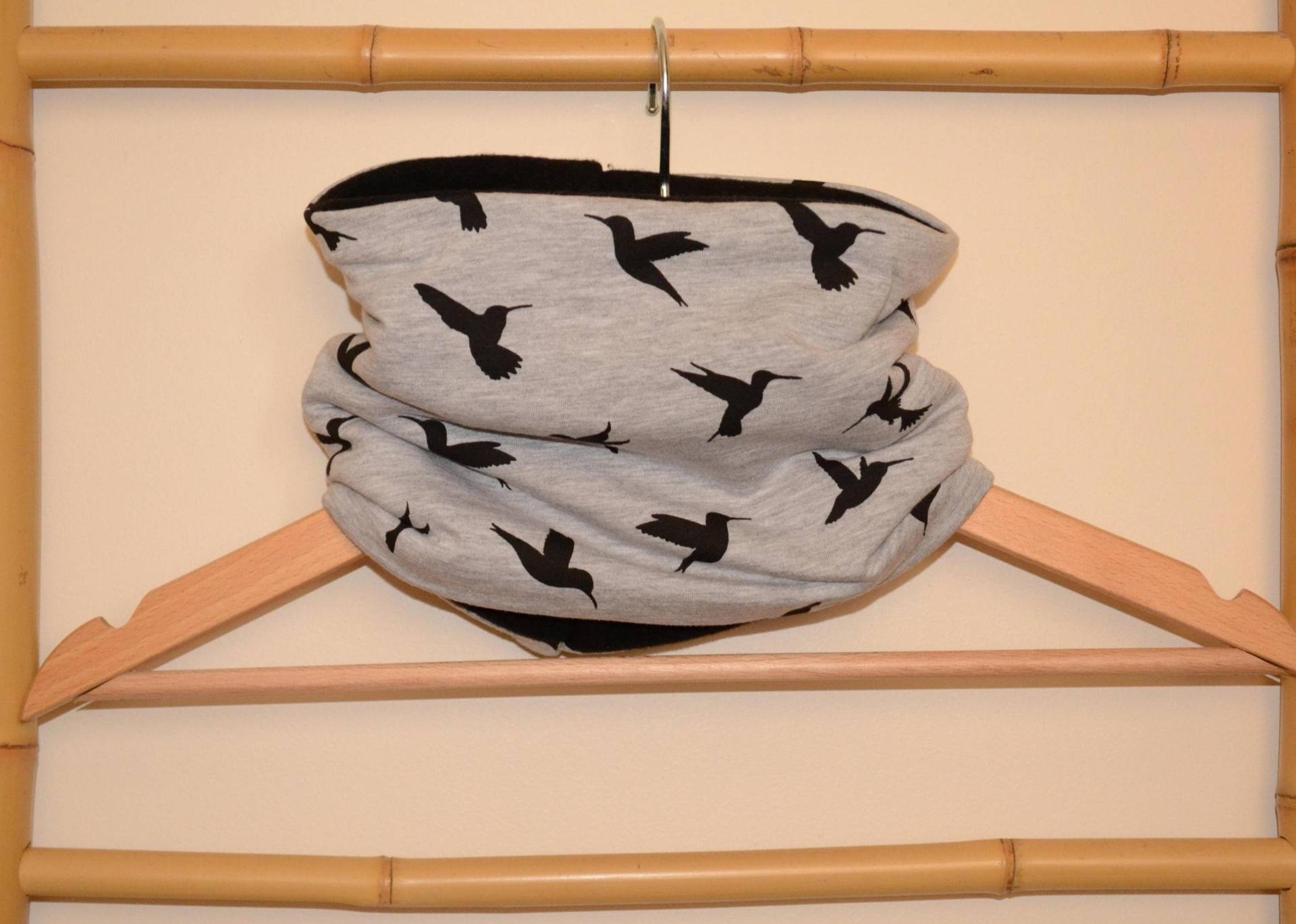 Halswärmer, Snood, Schlauchschal Für Babys Und Kinder, Grau, Schwarze Vögel, Schwarzes Innenfleece von LittleMickyShop