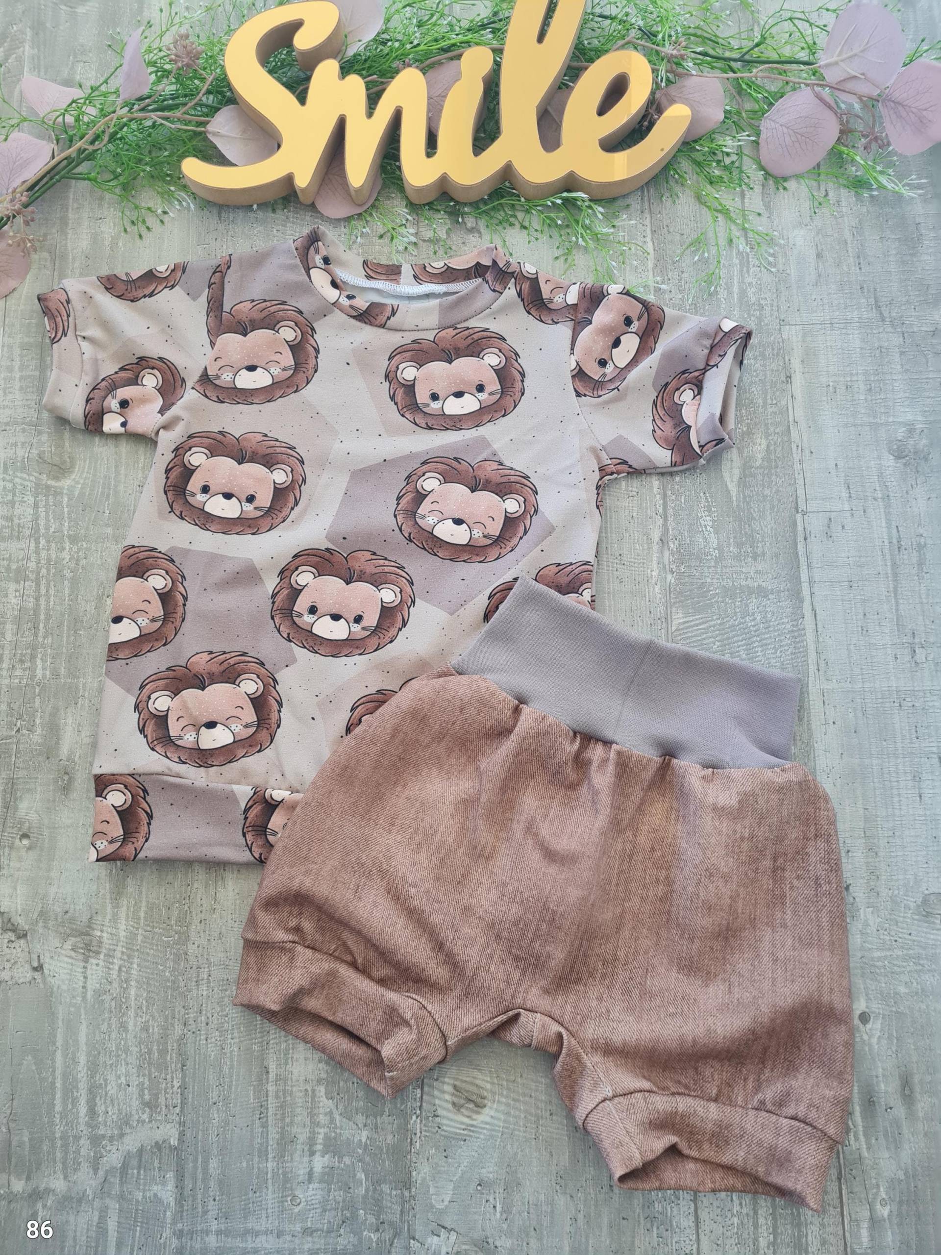 Sommerset Größe 86 Löwe Jungen Jersey Kinderset Kurze Pumphose Kurzarmshirt von LittleMilea