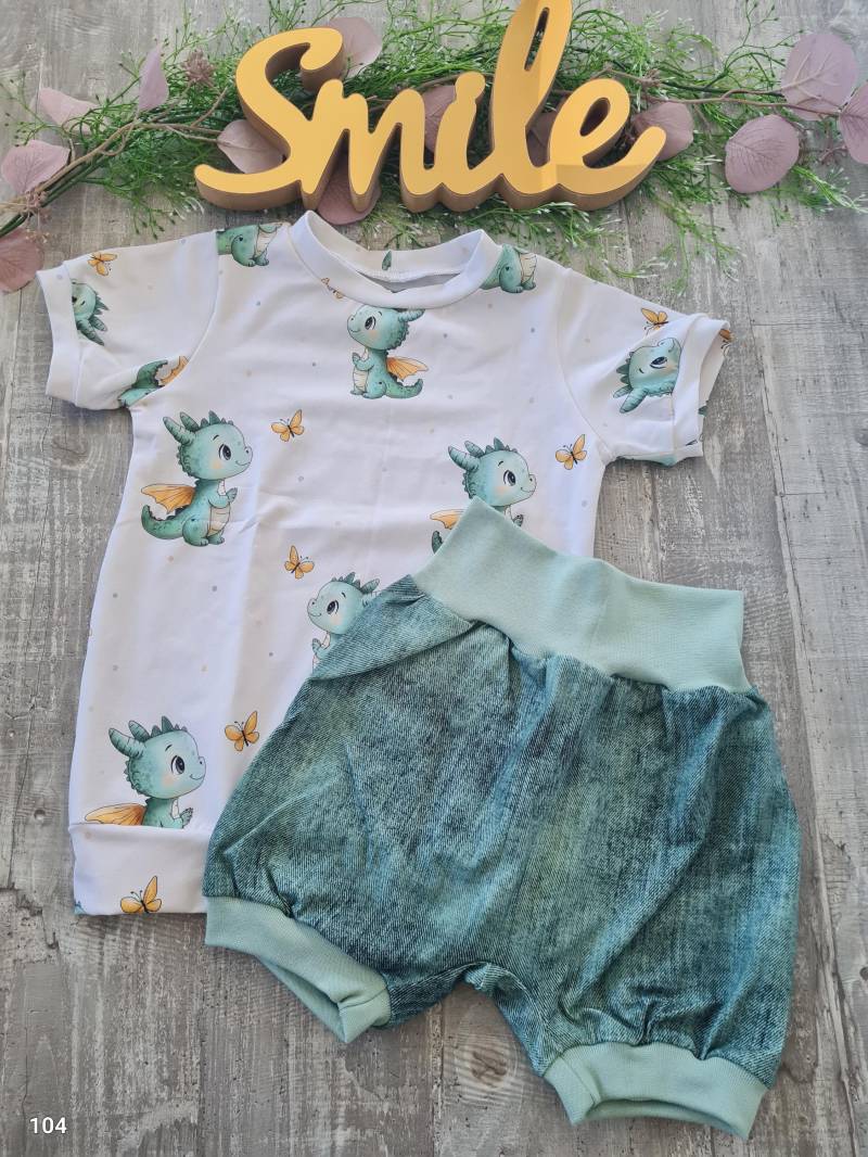 Sommerset Jungen Jersey Kinderset Kurze Pumphose Kurzarmshirt Größe 104 von LittleMilea