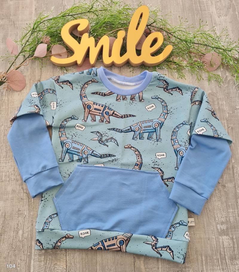 Sweatshirt Sweater Pullover Hoodie Dinos Jungen Größe 104 von LittleMilea