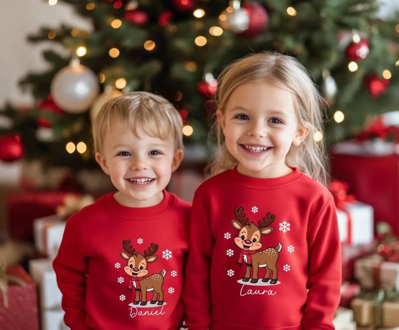 Familien Weihnachts Sweatshirt Rot Mit Rentier - Personalisiert Namen Mama, Papa, Wunschname Matching Family Xmas Pulli, Geschenk Set von LittleMonkeyShopDE