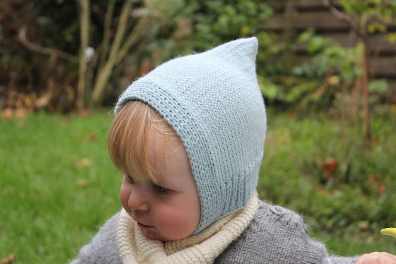 Handgestrickte Mütze Aus Reiner Merinowolle Für Babys, Kleinkinder Und Kinder, Elfenmütze, Pixie in Light Aqua, Rot Grau-Grün, Mehrere Farben von LittleNaturalKnits