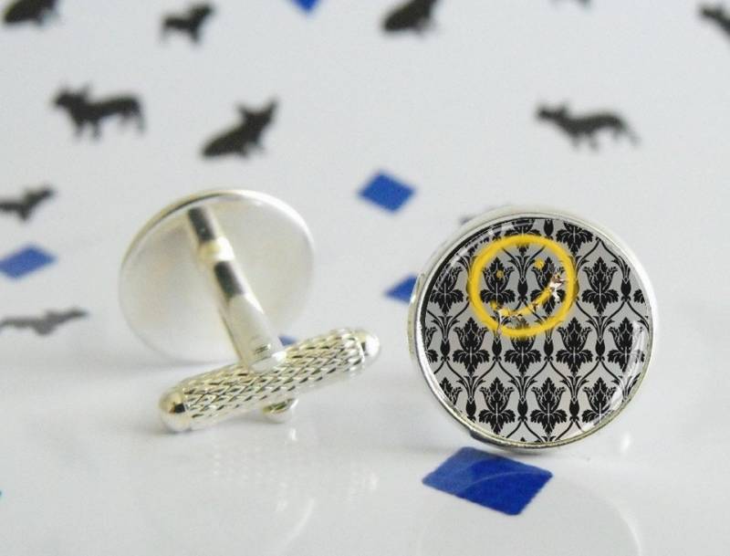 Sherlock - Smile Wallpaper Manschettenknöpfe Mit Glascabochon Besonderes Hochzeitsgeschenk Geek-Geschenk Etsy-Besonderes Geschenk von LittlePopBoutique