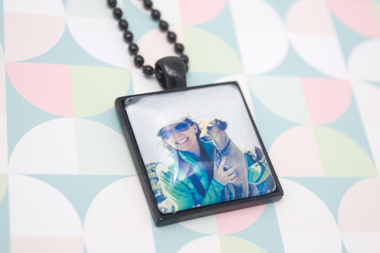 Personalisierte Halskette Mit Foto - Quadrat Anhänger Personalisiertes Geschenk Bild Schmuck 25 Mm Quadratisch Personalisierte Halskette Mit Foto - Quadrat Anhänger Personalisiertes Geschenk Bild Schmuck 25 Mm Quadratisch von LittlePurpleCrab