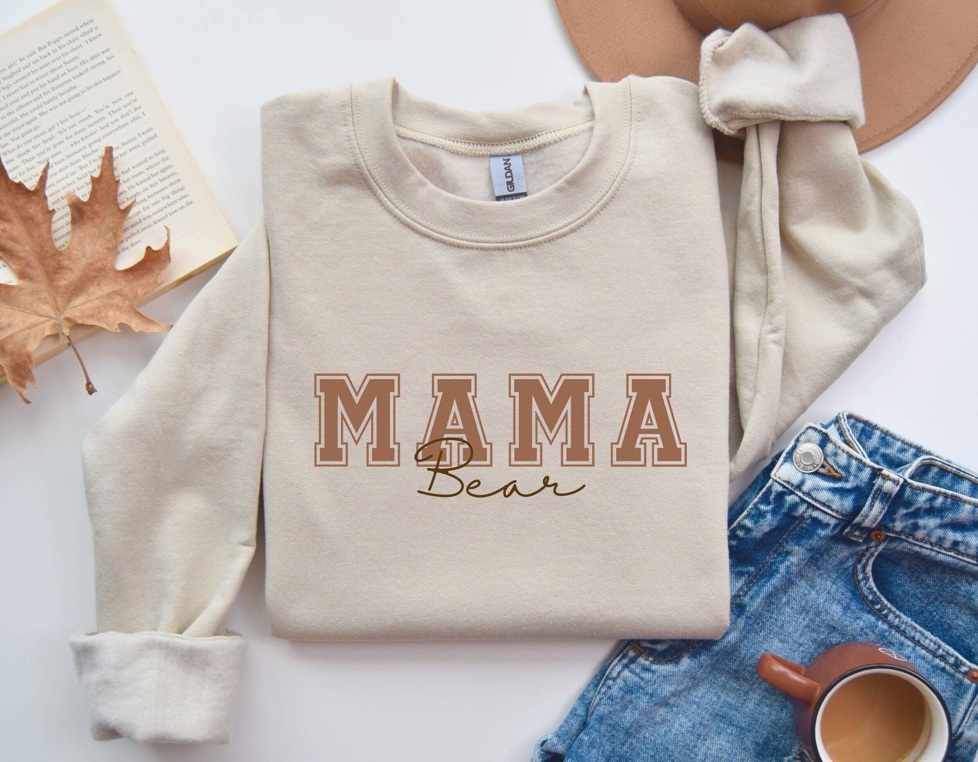 Mama Bear Sweatshirt, New Mum Gift, Boy College Style Shirt, Sweater, Crewneck Mama Bear Sweatshirt, New Mum Gift, Boy College Style Shirt, Sweater, Crewneck von LittleRioDesigns