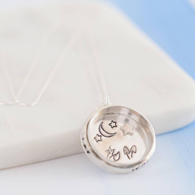 Personalisierte Sternenhimmel Füchse Spinnen Kompass-Anhänger Personalisierte Sternenhimmel Füchse Spinnen Kompass-Anhänger von LittleSilverStar2014