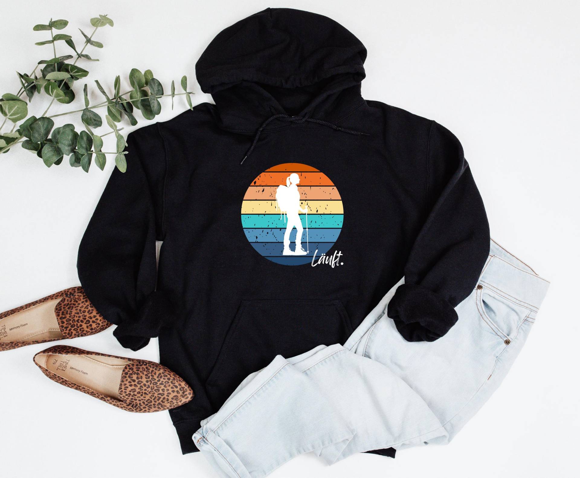 Läuft - Rainbow Wander Hoodie, Motivierender Hoodie Für Naturliebhaber, Stilvolles Urlaubsgeschenk Outdoor Abenteurer von LittleSummitShop