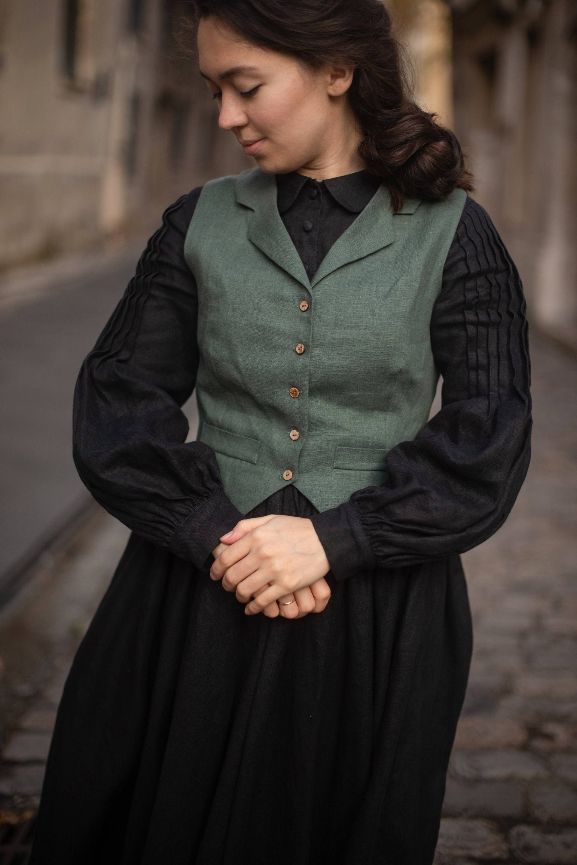 Versandfertig | Jo Weste in Waldgrün, Grösse 2xl Versandfertig | Jo Weste in Waldgrün, Grösse 2xl von LittleWomenAtelier