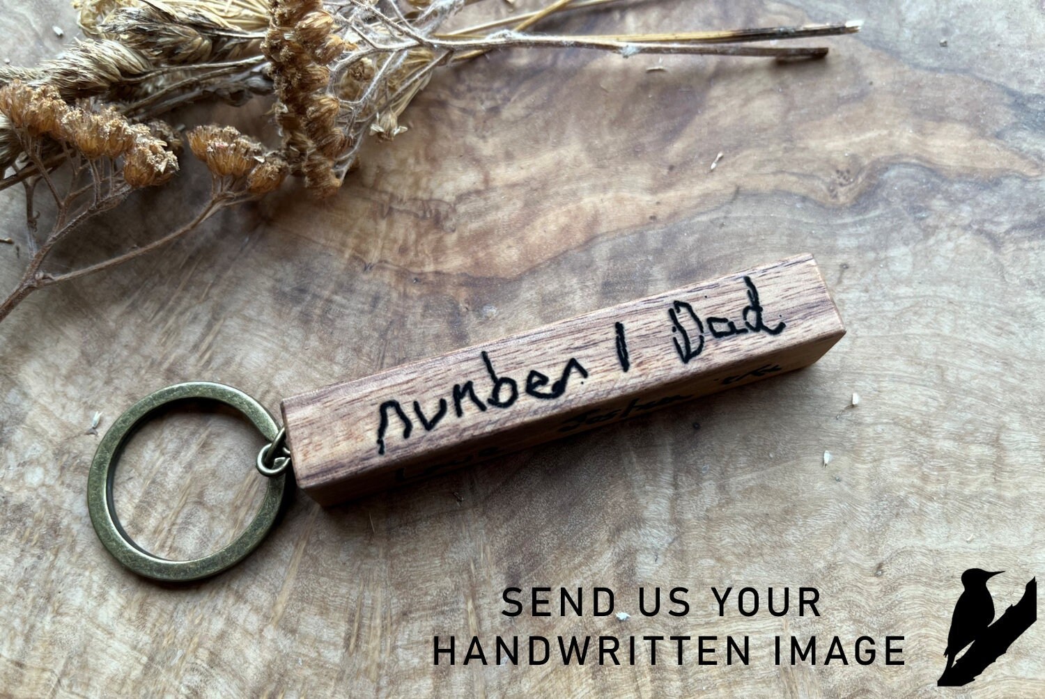 Persönlicher Schlüsselanhänger Mit Handgeschriebener Nachricht - Personalisierter Aus Holz Lederschlaufe Geschenk Zum Geburtstag Für Sie Und Ihn Persönlicher Schlüsselanhänger Mit Handgeschriebener Nachricht - Personalisierter Aus Holz Lederschlaufe Geschenk Zum Geburtstag Für Sie Und Ihn von LittleWoodpeckerUK